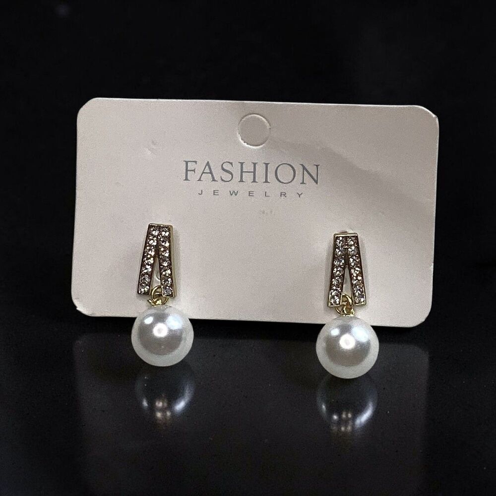 Fashion Jewelry Gold Tone Rhinestone Geometric V Drop Faux Pearl Earrings New